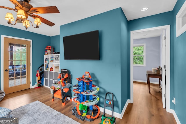 739 Rockford Creek Rd, Clarkesville, GA 30523 - rec room featuring wood finished floors, baseboards, ceiling fan, and recessed lighting