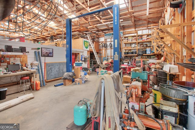 739 Rockford Creek Rd, Clarkesville, GA 30523 - below grade area featuring a workshop area