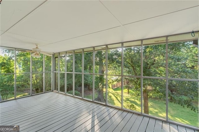 1471 Robinhood Trl, Gainesville, GA 30501 - unfurnished sunroom featuring a ceiling fan and healthy amount of natural light