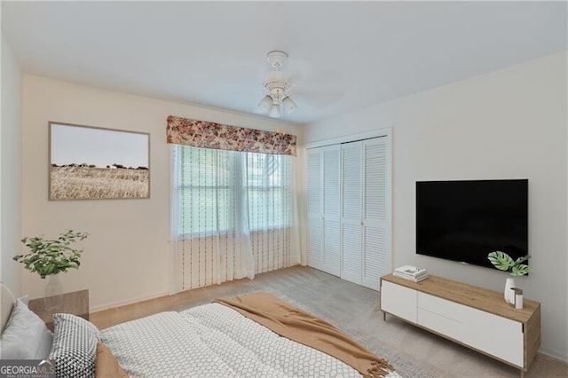 1471 Robinhood Trl, Gainesville, GA 30501 - bedroom with a closet, carpet flooring, and ceiling fan
