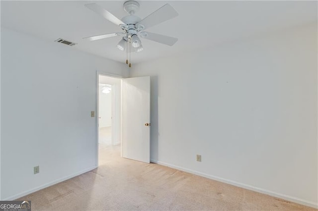 1471 Robinhood Trl, Gainesville, GA 30501 - unfurnished room with light carpet and ceiling fan
