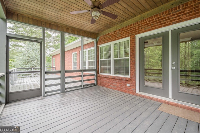 516 Main St, Hiram, GA 30141 - unfurnished sunroom with a ceiling fan