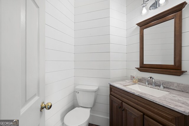 5034 Kingsbridge Pass, Powder Springs, GA 30127 - half bath with toilet and vanity