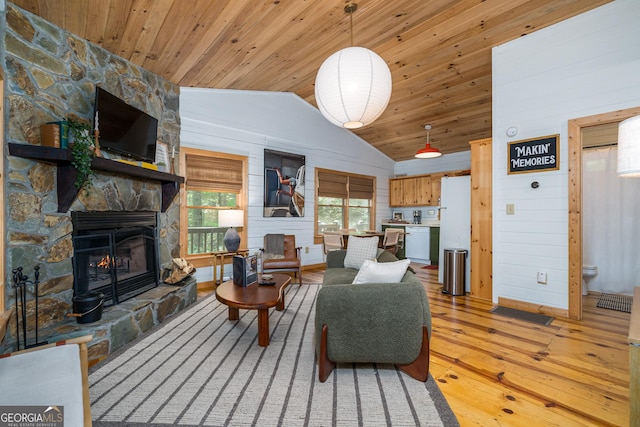 7 Ascherman Ct, Blue Ridge, GA 30513 - living room with wooden ceiling, light wood finished floors, lofted ceiling, a fireplace, and baseboards