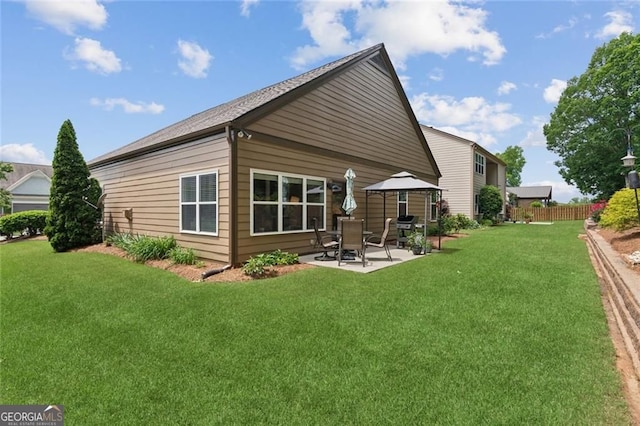 3365 Buffington Ln, Cumming, GA 30040 - rear view of property with a patio