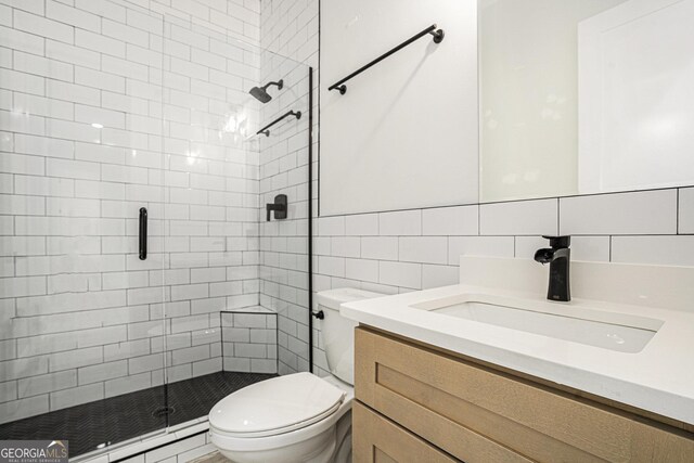 4276 Lindsey Way NE, Roswell, GA 30075 - full bathroom featuring tile walls, vanity, and a stall shower