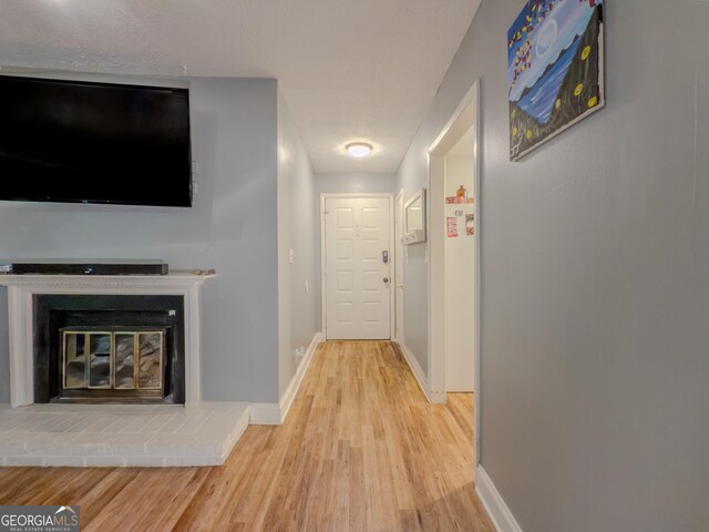 2610 Cumberland Ct, Smyrna, GA 30080 - corridor with light wood finished floors and baseboards