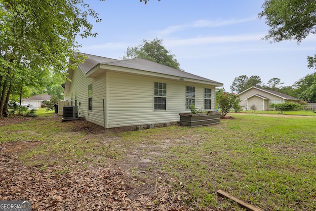 142 Dawn Cir, Brunswick, GA 31523 - view of front of property with cooling unit