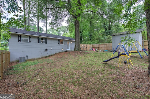 7 Valley View Dr, Cartersville, GA 30120 - fenced backyard featuring a playground