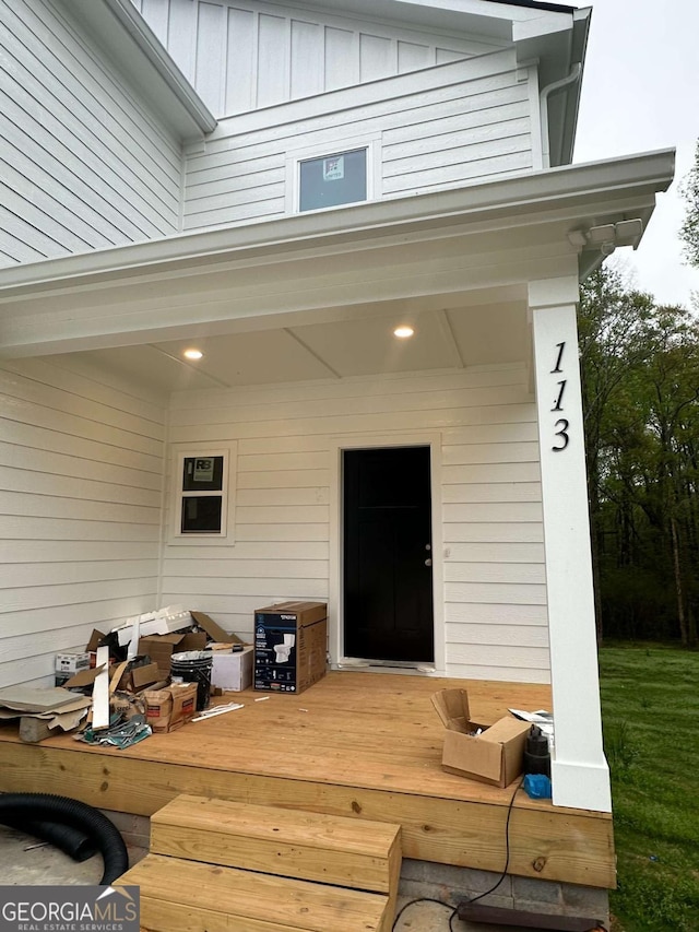 113 Sidetrack Cir, Comer, GA 30629 - entrance to property featuring board and batten siding