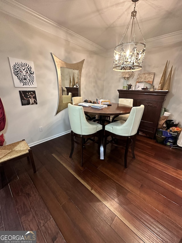 200 Renaissance Pkwy Unit 305, Atlanta, GA 30308 - dining room featuring ornamental molding, a chandelier, and wood-type flooring