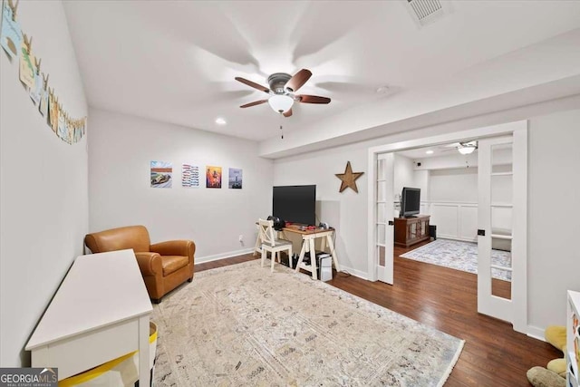 66 Mobile Ave NE, Atlanta, GA 30305 - living area featuring ceiling fan, recessed lighting, dark wood finished floors, and baseboards