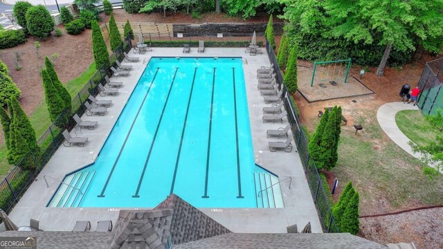 1095 S Bethany Creek Dr, Alpharetta, GA 30004 - community pool featuring fence