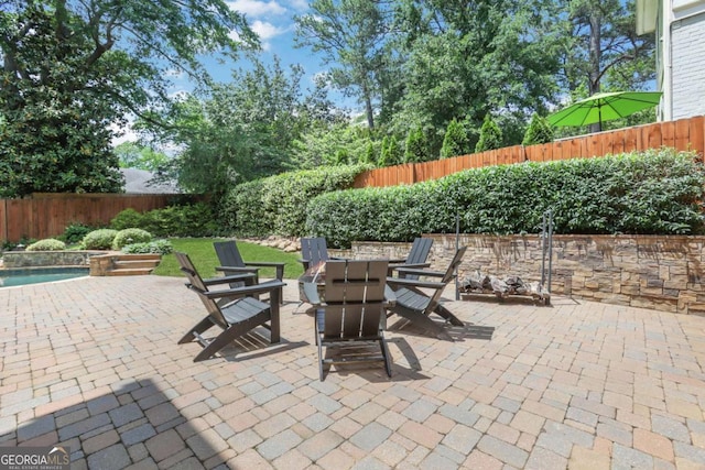 47 Roseclair Dr SE, Atlanta, GA 30317 - view of patio featuring a fenced backyard