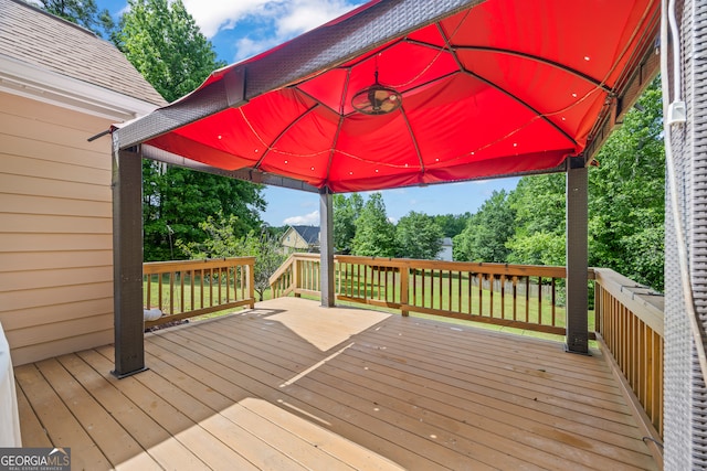 924 Vinings Dr, Winder, GA 30680 - wooden terrace featuring view of scattered trees