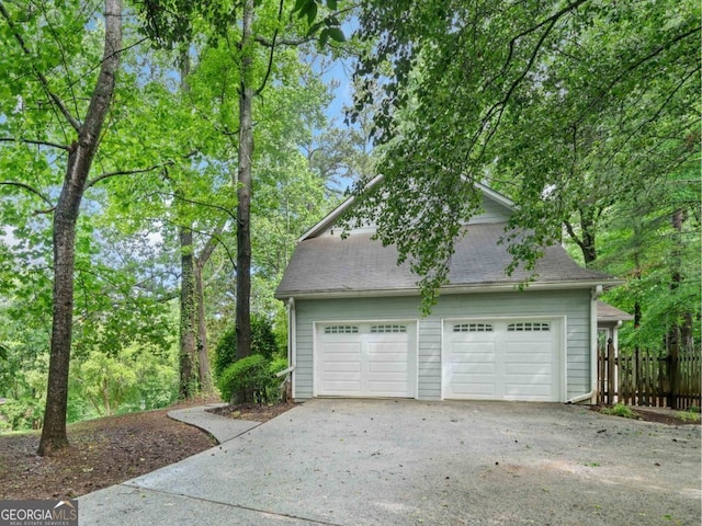 175 River Run, Roswell, GA 30075 - view of detached garage