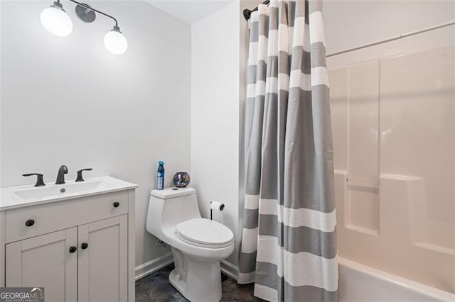 1525 Camden Cove Dr, Cumming, GA 30040 - bathroom featuring toilet, vanity, and shower / tub combo