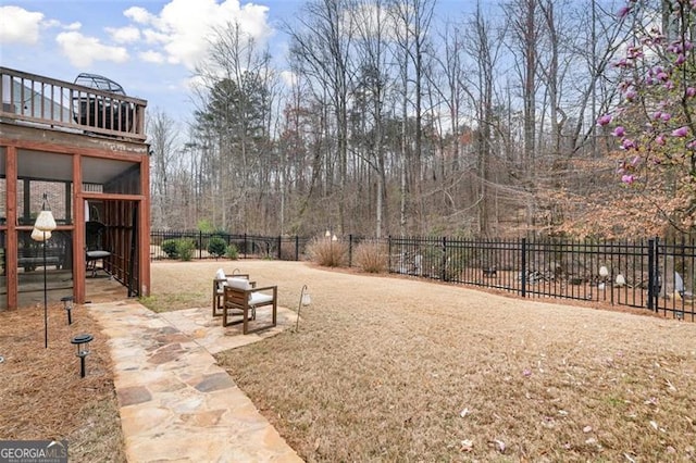 1525 Camden Cove Dr, Cumming, GA 30040 - view of yard with fence