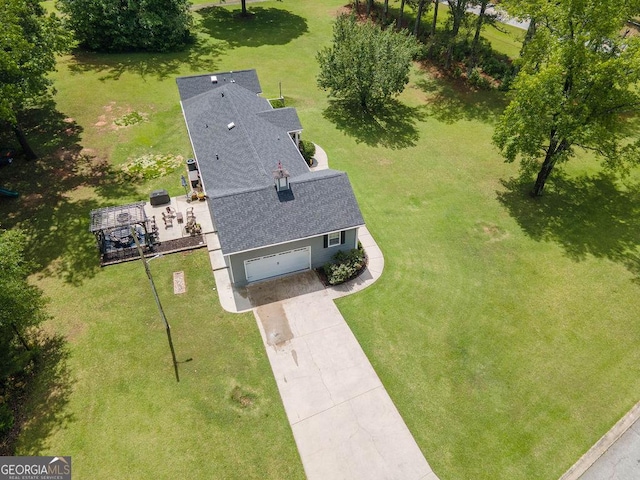 aerial view of property and surrounding area