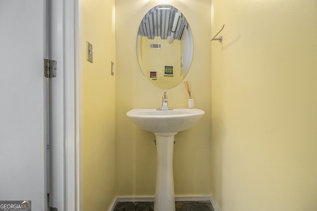 195 Arizona Ave Unit 179, Atlanta, GA 30307 - bathroom featuring a sink and baseboards