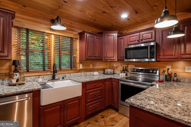 17 S Nicholas Way, Ellijay, GA 30540 - kitchen featuring stainless steel appliances, a sink, wood ceiling, light wood-style flooring, and decorative light fixtures
