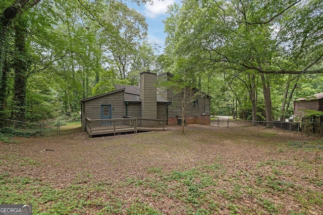 361 Gordon Valley Ln SW, Mableton, GA 30126 - view of yard featuring a wooden deck and fence