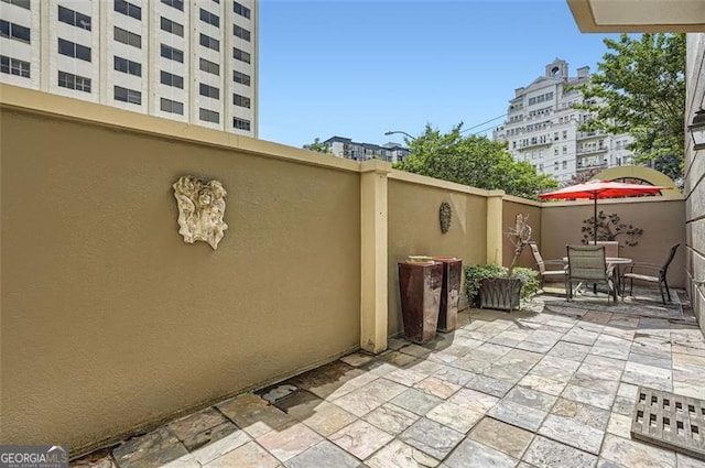 2499 Peachtree Rd Unit 108, Atlanta, GA 30305 - view of patio / terrace featuring outdoor dining space