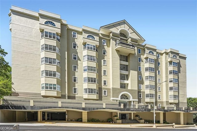 2499 Peachtree Rd Unit 108, Atlanta, GA 30305 - view of apartment building / complex