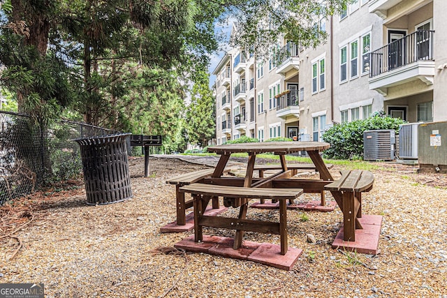 1850 Cotillion Dr Unit 4218, Atlanta, GA 30338 - view of home's community with fence