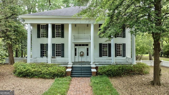 171 N Jefferson Ave, Talbotton, GA 31827 - neoclassical home with a porch and a balcony