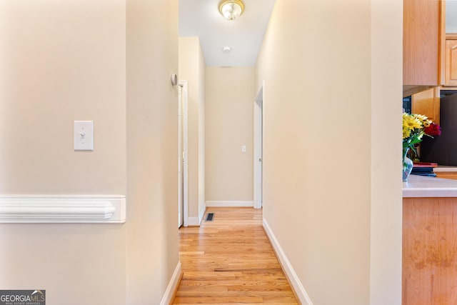 85 Majestic Shores Trl, Hartwell, GA 30643 - hallway featuring light wood-type flooring and baseboards