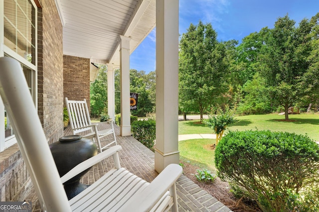 85 Majestic Shores Trl, Hartwell, GA 30643 - view of patio with covered porch
