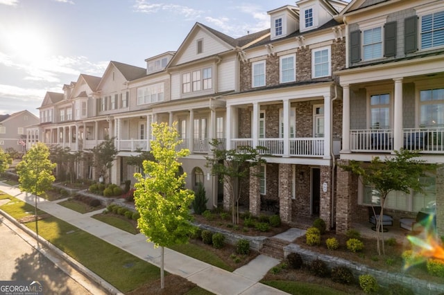 963 S On Main Dr, Woodstock, GA 30188 - multi unit property featuring a residential view and stone siding