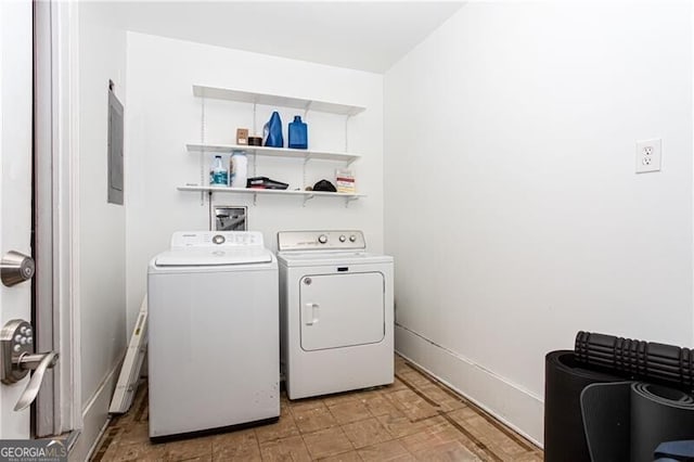 2620 Clairmont Rd, Atlanta, GA 30329 - clothes washing area with washing machine and dryer and baseboards