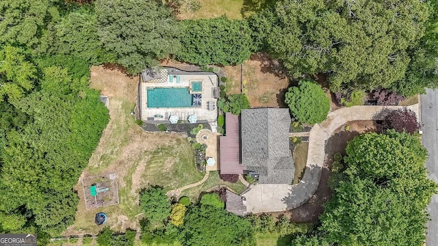 4135 Creekwood Dr, Cumming, GA 30041 - aerial overview of property's location with a pool