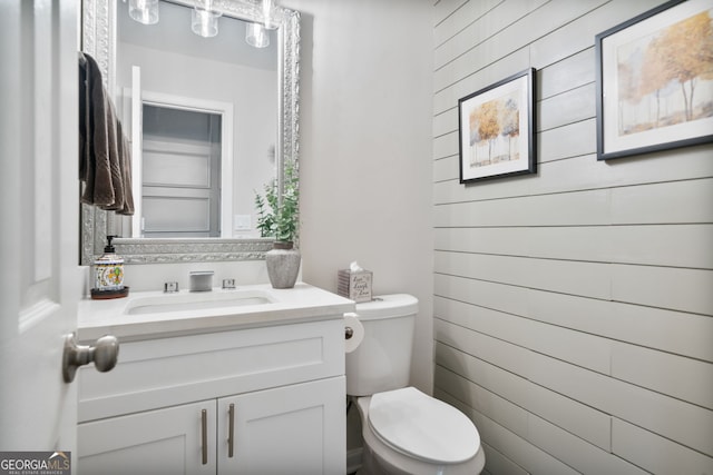 565 Barsham Way, Johns Creek, GA 30097 - bathroom featuring toilet and vanity