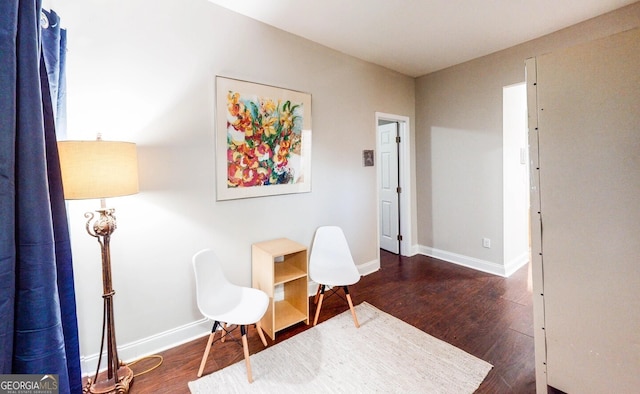 117 Joseph E Lowery Blvd NW, Atlanta, GA 30314 - sitting room with wood finished floors and baseboards