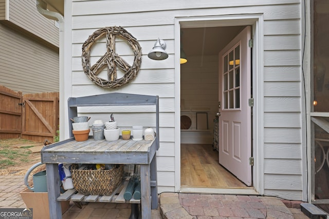1199 Kenway Cir SE, Smyrna, GA 30082 - view of doorway to property