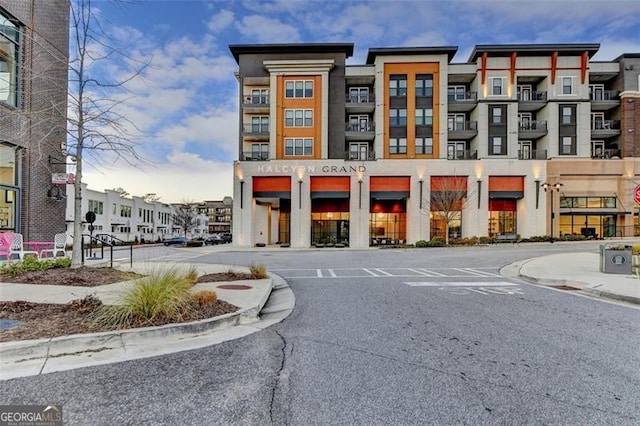 7435 Jamestown Dr, Alpharetta, GA 30005 - view of building exterior