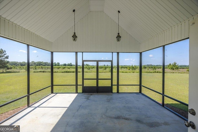 236 Woodland Trail Rd, Cochran, GA 31014 - unfurnished sunroom featuring vaulted ceiling