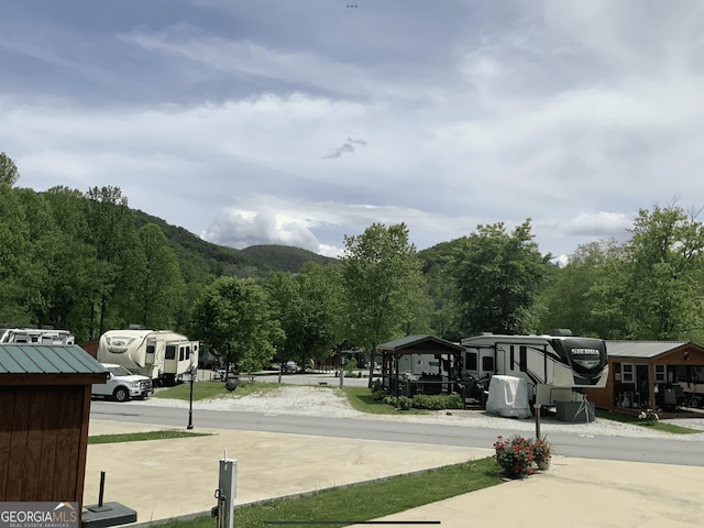 563 River Vista Dr, Dillard, GA 30537