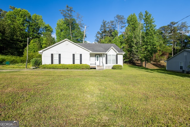 558 Wilder Dr, Columbus, GA 31907 - ranch-style house with a front yard