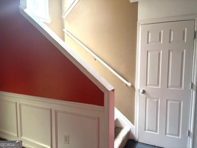 9515 Lakeview Rd, Union City, GA 30291 - view of stairs