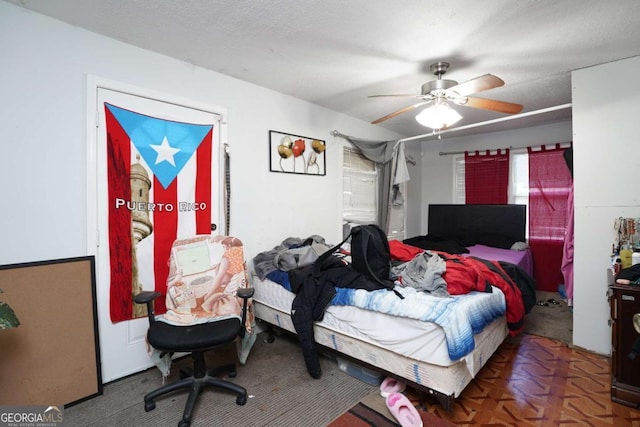 377 Black Oak Ct, Lawrenceville, GA 30046 - bedroom with a ceiling fan