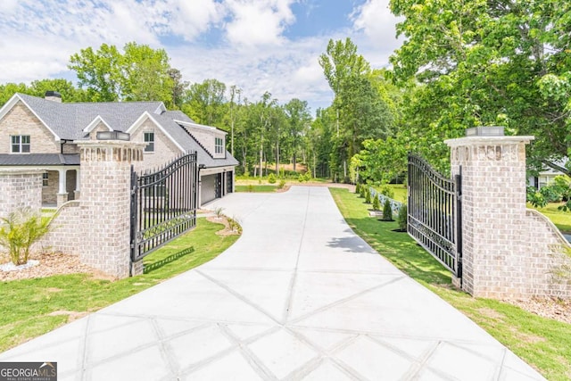 140 Maranatha Trl, Lawrenceville, GA 30045 - gate featuring fence