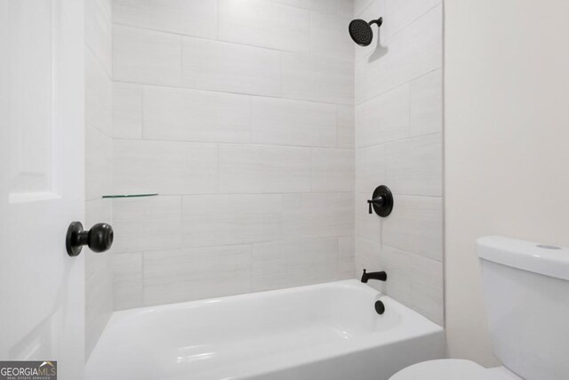 683 Highland Ct, Marietta, GA 30068 - full bathroom featuring toilet and shower / washtub combination
