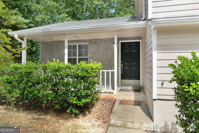 view of property entrance