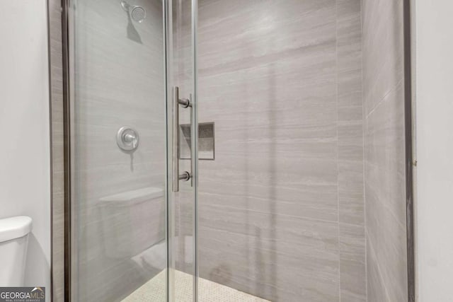 2184 Cherokee Valley Cir, Lithonia, GA 30058 - bathroom featuring a stall shower