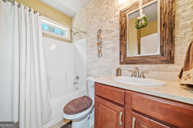 3230 Sundew Dr NW, Acworth, GA 30101 - full bath with vanity, shower / tub combo with curtain, toilet, and tile walls