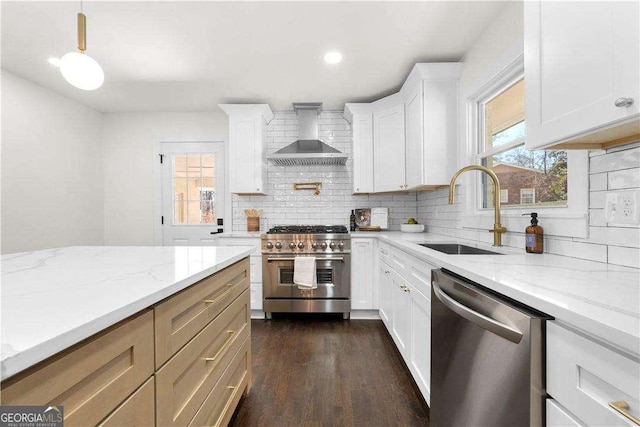 380 Atwood Dr NW, Marietta, GA 30064 - kitchen featuring stainless steel appliances, a sink, wall chimney range hood, and backsplash